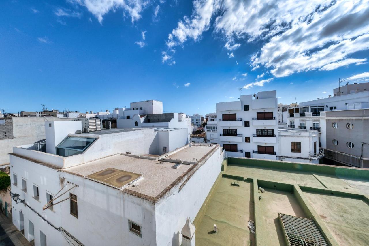 Arrecife Downtown Oasis Villa ภายนอก รูปภาพ