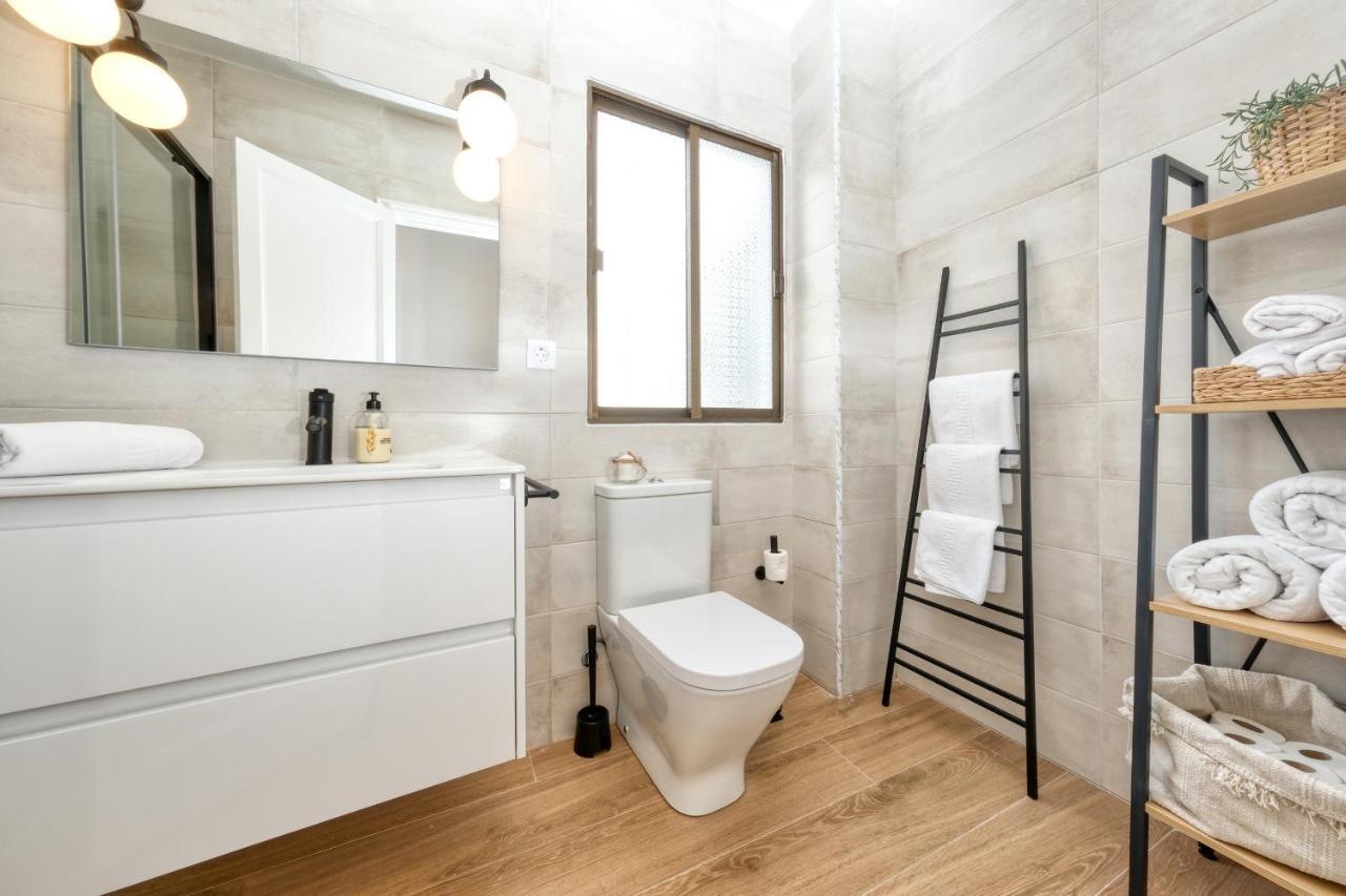 Arrecife Downtown Oasis Villa ภายนอก รูปภาพ